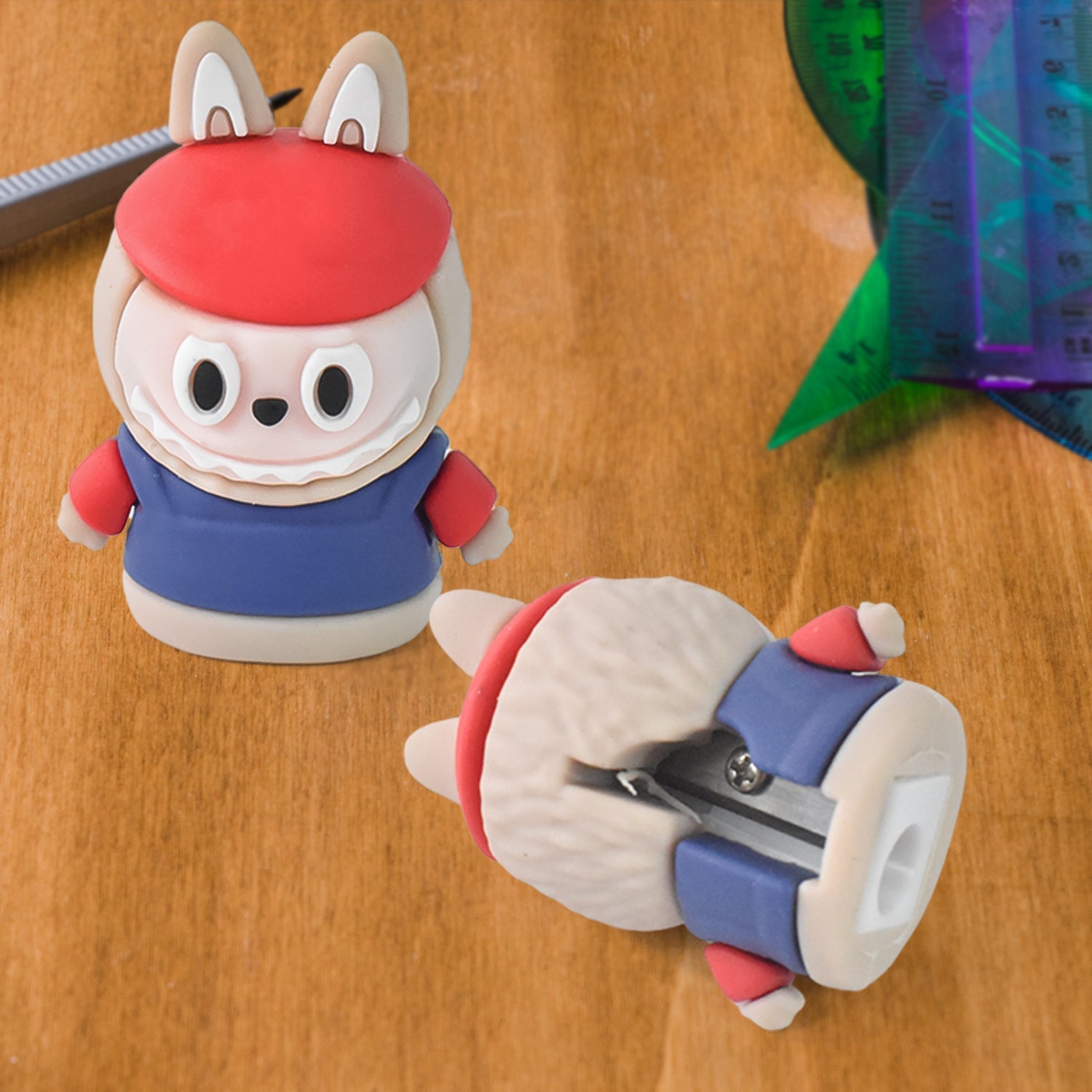 Cartoon-Shaped Pencil Sharpener with Built-In Eraser - Fun & Practical Stationery (1 Pc /Mix Design) Cartoon-Shaped Pencil Sharpener with Built-In Eraser - Fun & Practical Stationery (1 Pc /Mix Design)
